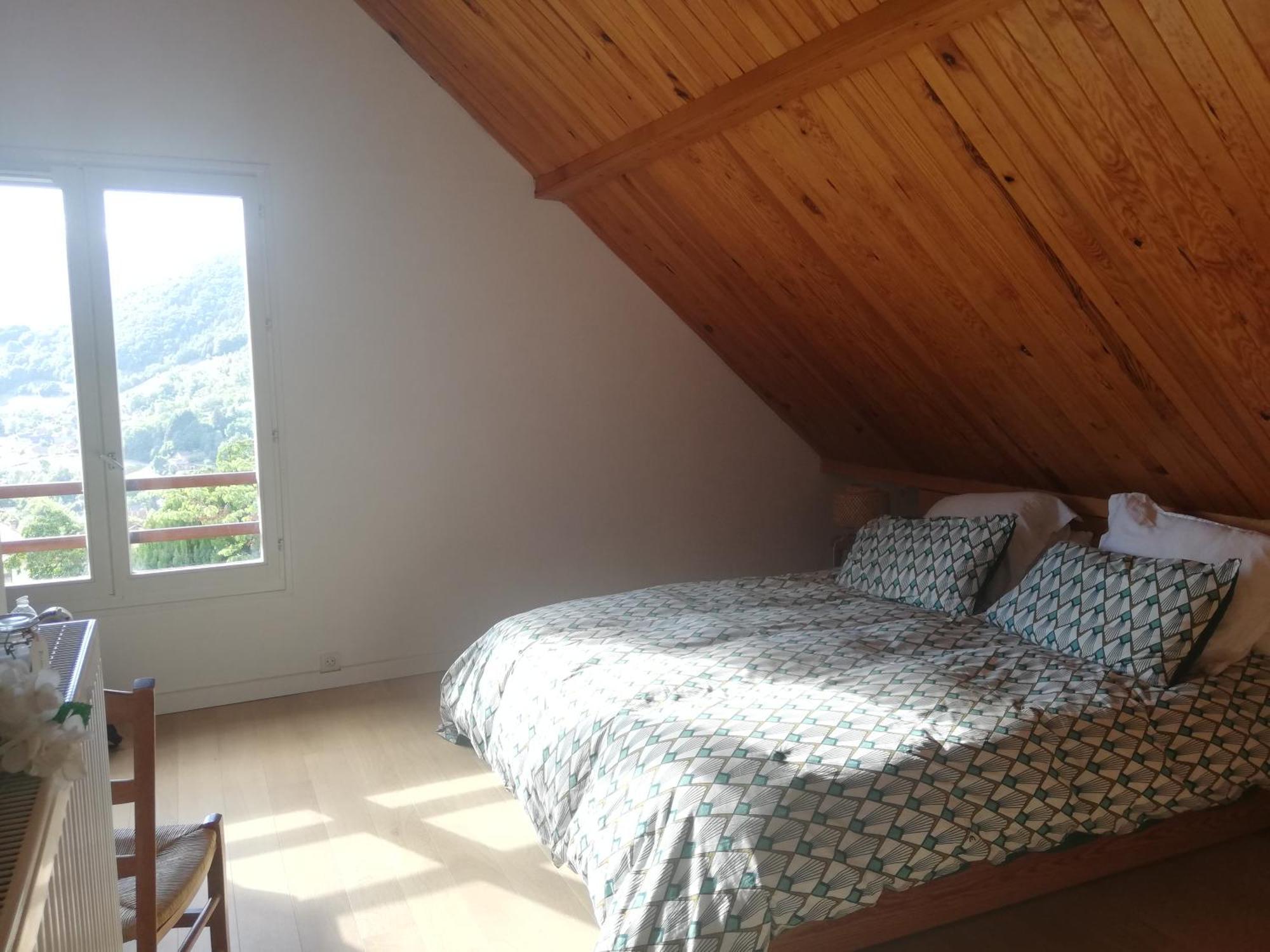 Bed and Breakfast Eco-Logis Mad'In Belledonne Theys Номер фото